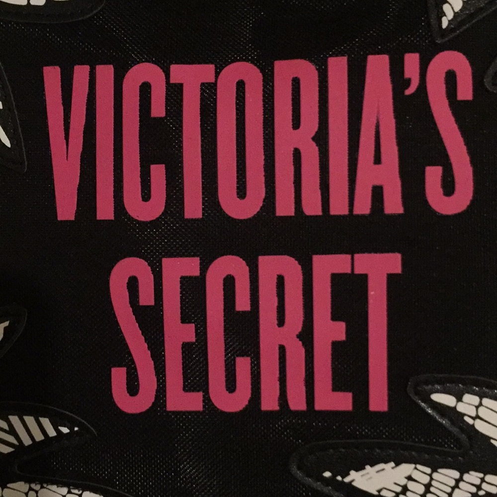 VS & Pink Mystery Box